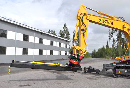 挖掘机液压油变黑的真正原因，被总把责任推给打黄油